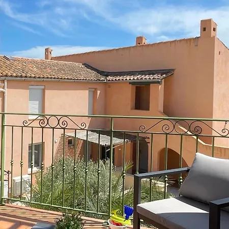 Daire In Strandnaehe By Interhome Bandol