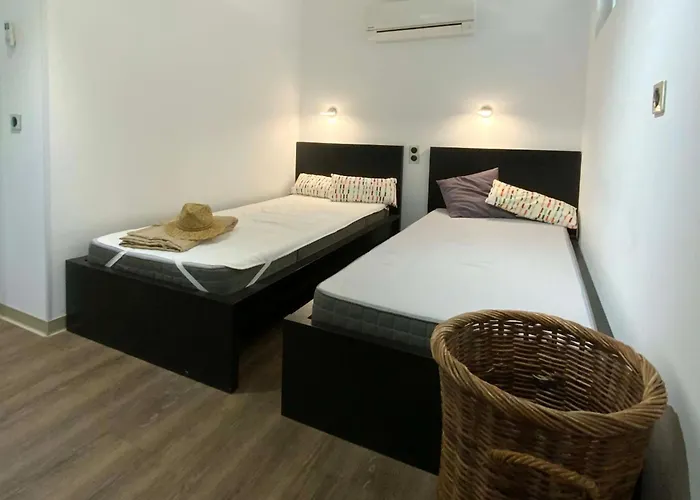 Apartment In Strandnaehe By Interhome Bandol
